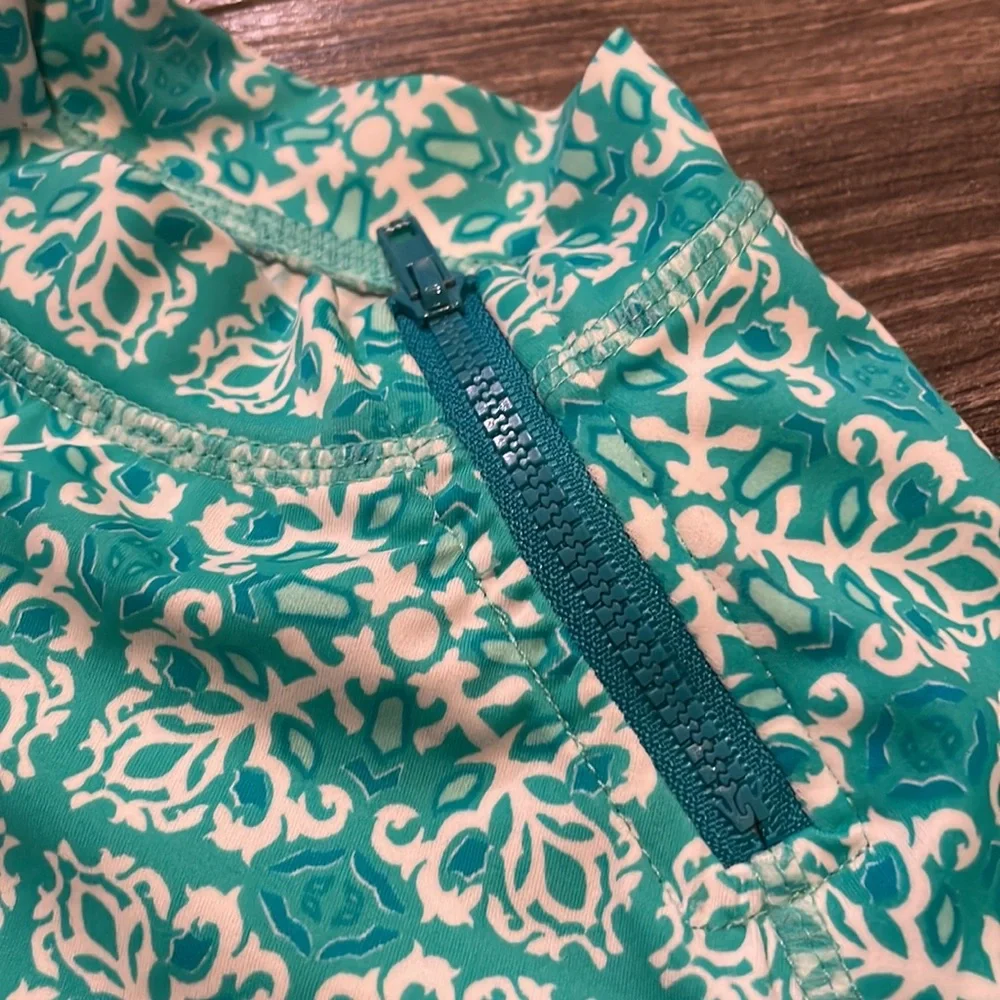 Cabana Life Rashguard - Picture 3 of 6
